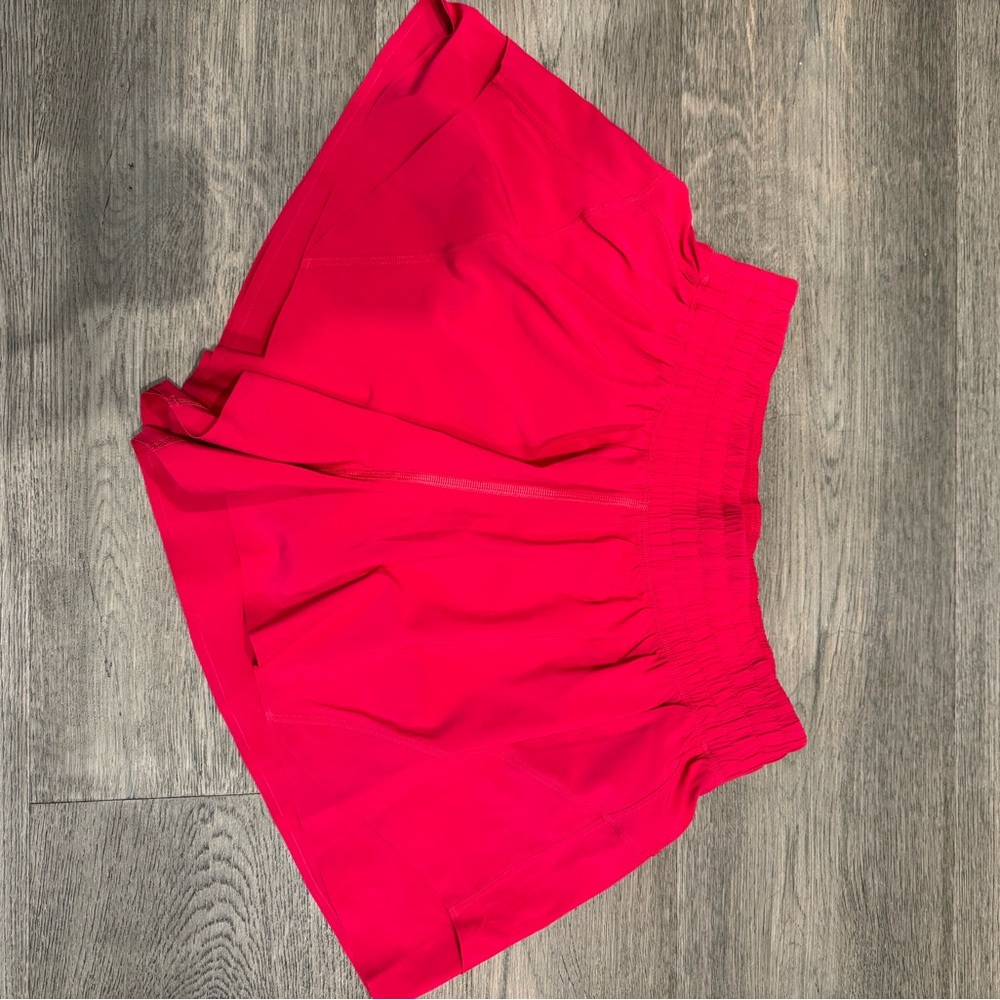 Women’s Shake It Out shorts